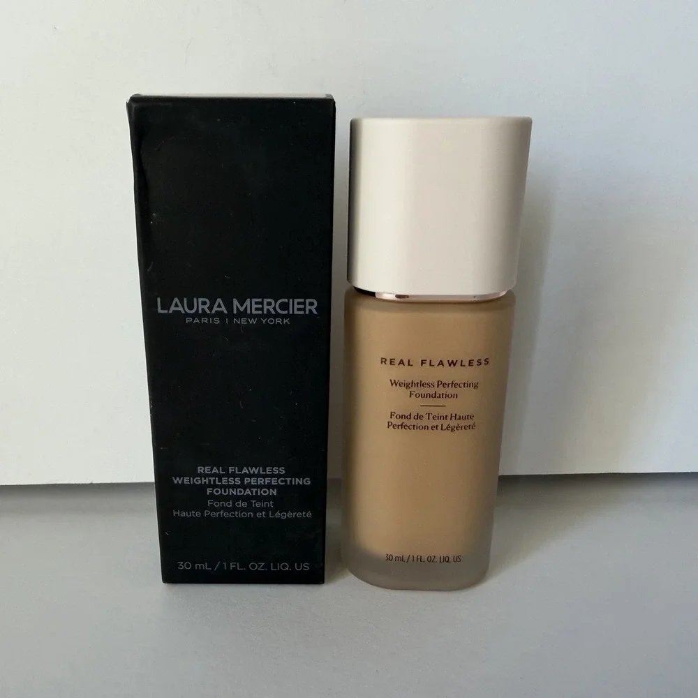 Laura Mercier Real Flawless Weightless Perfecting Foundation 3W1 Dusk 1oz 30ml